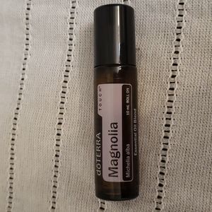 Magnolia Touch essential oil from Doterra